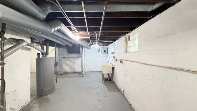 10404 Grandview Avenue, Cleveland, OH 44104