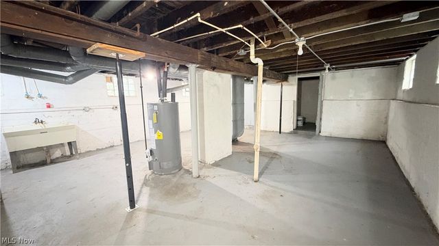 10404 Grandview Avenue, Cleveland, OH 44104