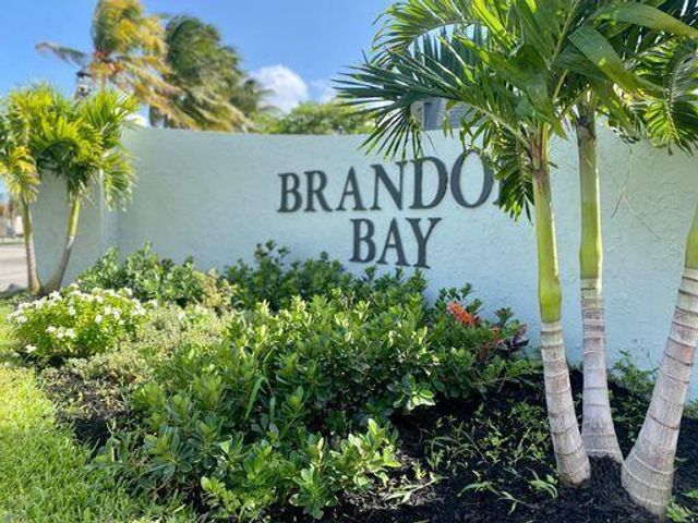 965 Manor Drive a30, Palm Springs, FL 33461