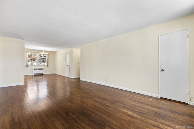 9 Avon Circle C, Rye Brook, NY 10573