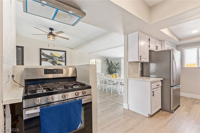 1028 Nassau Drive, Las Vegas, NV 89108