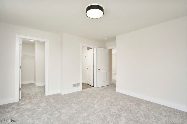 604 Mull Avenue 12, Akron, OH 44313