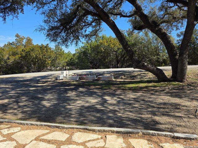 1250 Pecan Circle, Canyon Lake, TX 78133