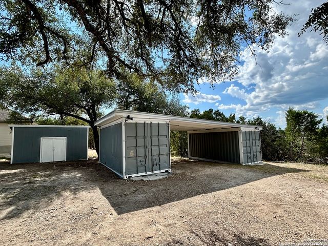 1250 Pecan Circle, Canyon Lake, TX 78133