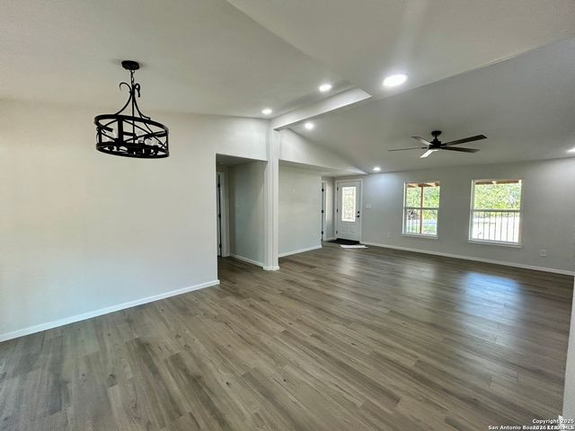 1250 Pecan Circle, Canyon Lake, TX 78133