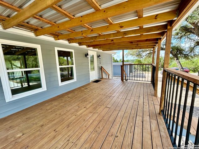 1250 Pecan Circle, Canyon Lake, TX 78133