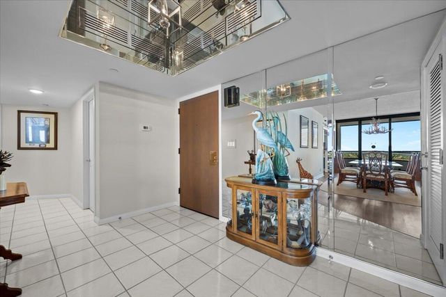 100 Lakeshore Drive 1854, North Palm Beach, FL 33408