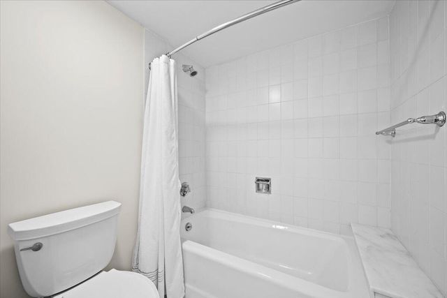 100 Lakeshore Drive 1854, North Palm Beach, FL 33408