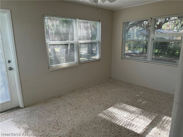 1327 Hotiyee Avenue, Sebring, FL 33870