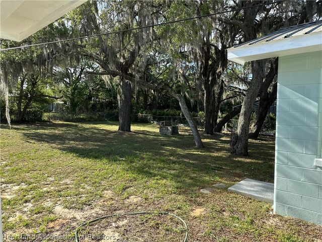1327 Hotiyee Avenue, Sebring, FL 33870