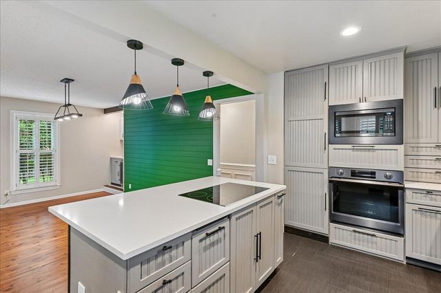 302 Factors Walk, Summerville, SC 29485