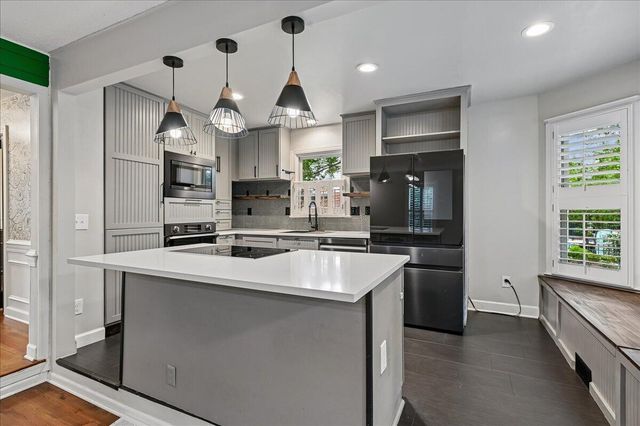 302 Factors Walk, Summerville, SC 29485