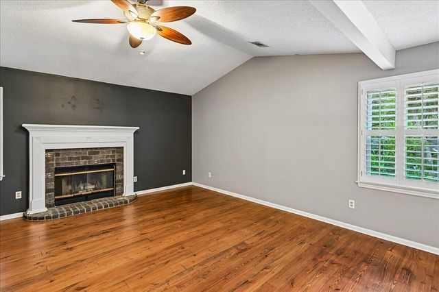 302 Factors Walk, Summerville, SC 29485