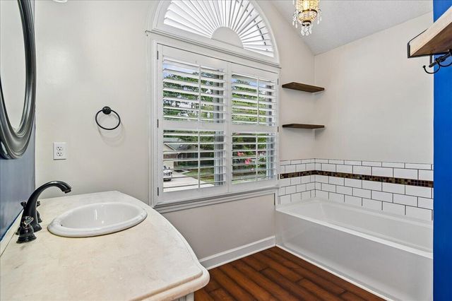 302 Factors Walk, Summerville, SC 29485