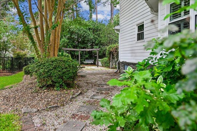 302 Factors Walk, Summerville, SC 29485