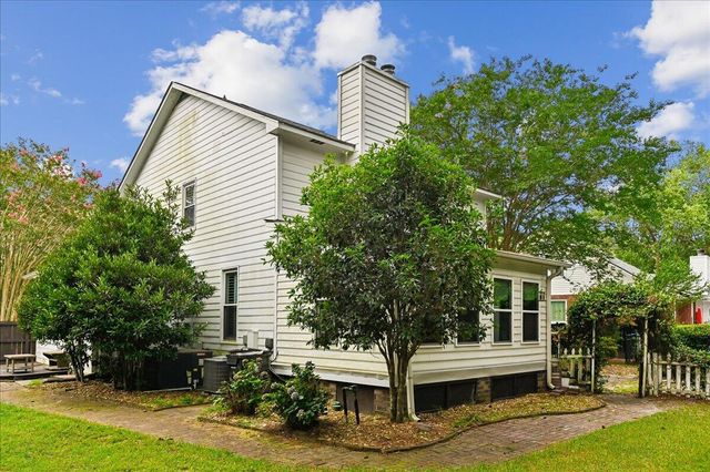 302 Factors Walk, Summerville, SC 29485