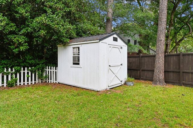 302 Factors Walk, Summerville, SC 29485