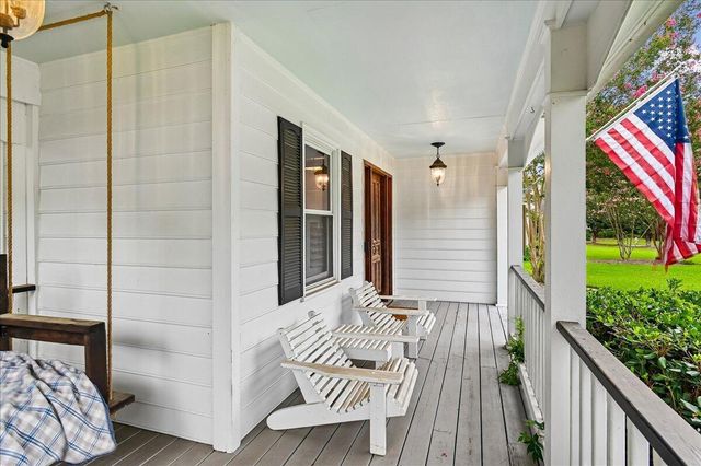 302 Factors Walk, Summerville, SC 29485