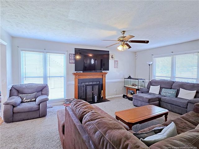 5218 Pringle Way, Hope Mills, NC 28348