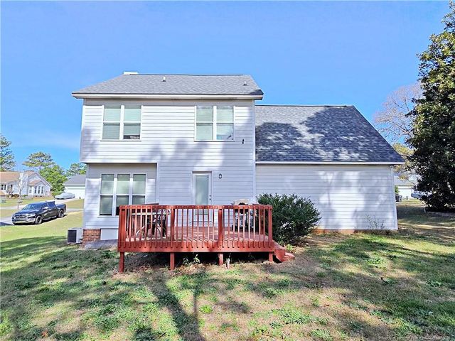 5218 Pringle Way, Hope Mills, NC 28348