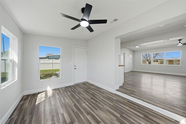 21203 MEEHAN AVENUE, Port Charlotte, FL 33952