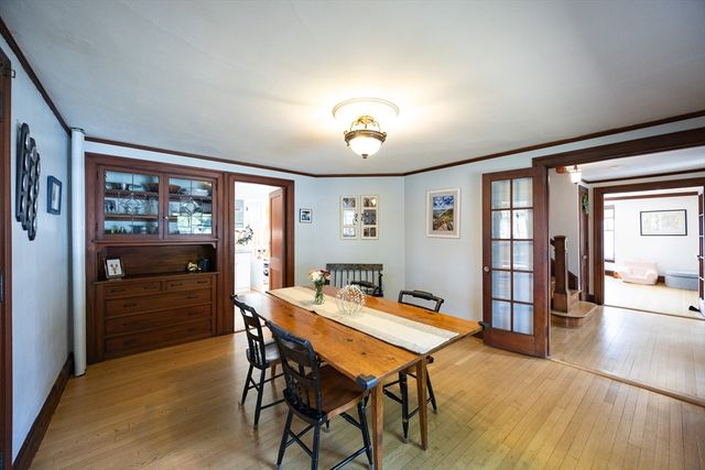 25 Brewster Rd, Framingham, MA 01702