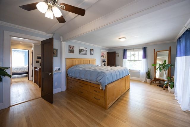 25 Brewster Rd, Framingham, MA 01702