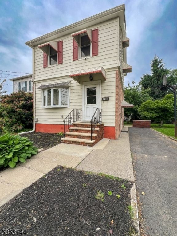 410 Broughton Ave, Bloomfield Twp., NJ 07003