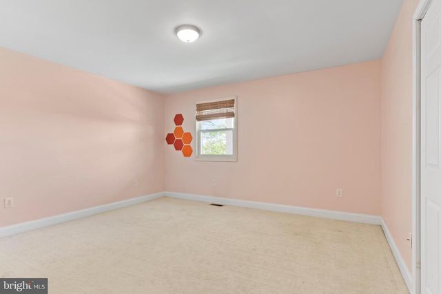 1852 SHEEPFORD ROAD, Mechanicsburg, PA 17055
