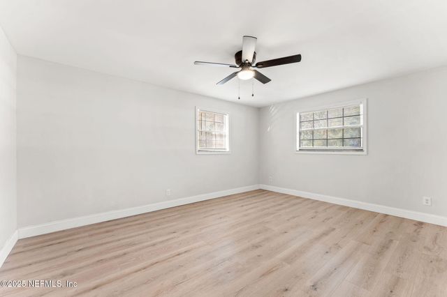6211 FIRESTONE Road, Jacksonville, FL 32244