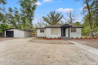 6211 FIRESTONE Road, Jacksonville, FL 32244