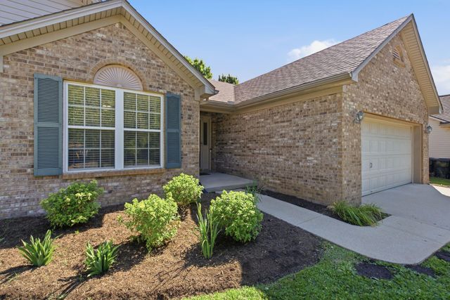 2752 Jessica Lane, Lexington, KY 40511