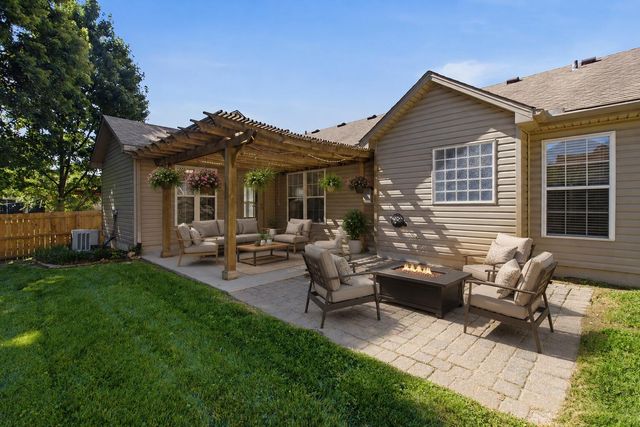 2752 Jessica Lane, Lexington, KY 40511