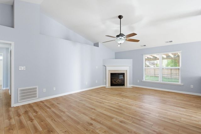 2752 Jessica Lane, Lexington, KY 40511