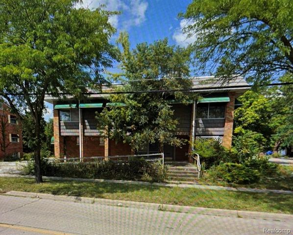 3604 Davenport Avenue, Saginaw, MI 48602