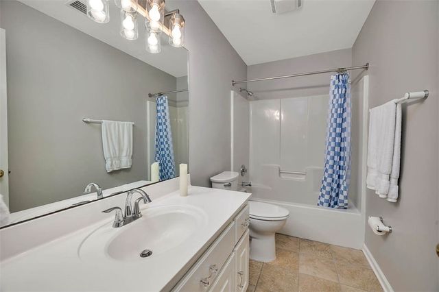 123 Plemmons Drive, St Simons Island, GA 31522