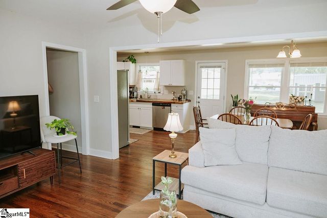 2 Polly Street, Honea Path, SC 29654