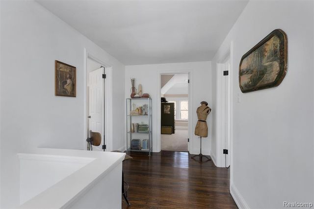 18221 Muirland Rd, Detroit, MI 48221