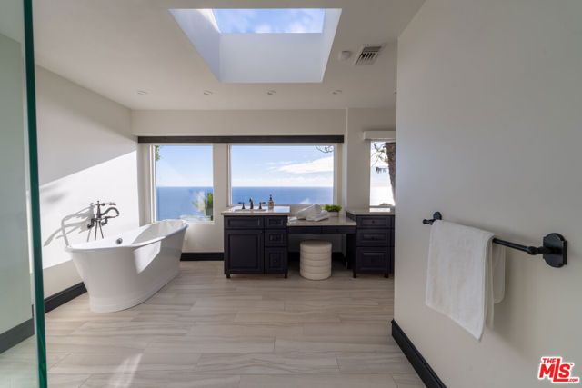 21607 Rambla Vista, Malibu, CA 90265