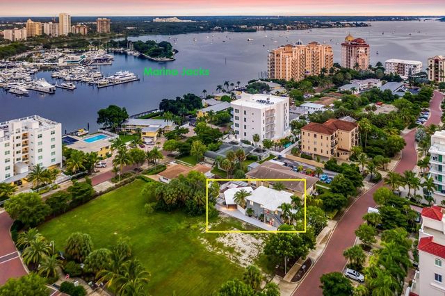 161 GOLDEN GATE POINT, Sarasota, FL 34236