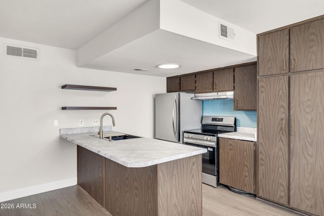 1042 N 84TH Place, Scottsdale, AZ 85257