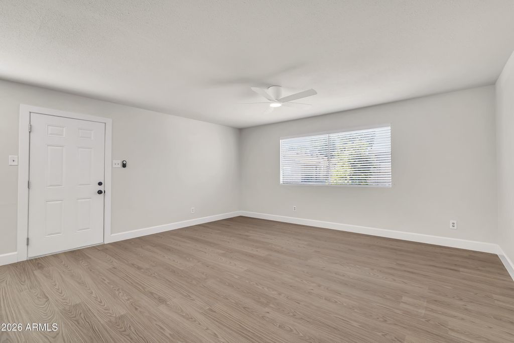 1042 N 84TH Place, Scottsdale, AZ 85257 — photo 4