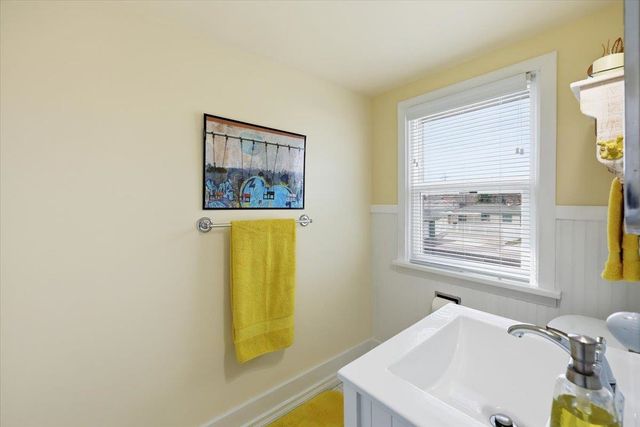 5023 N. HOWARD St, Spokane, WA 99205