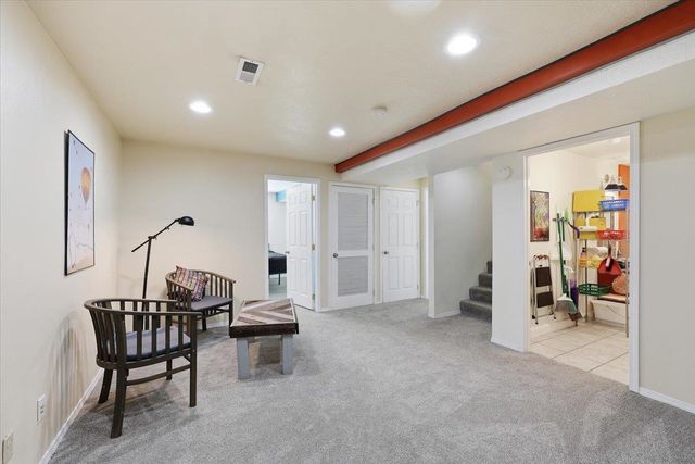 5023 N. HOWARD St, Spokane, WA 99205