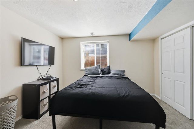 5023 N. HOWARD St, Spokane, WA 99205