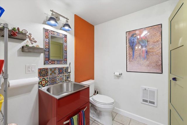 5023 N. HOWARD St, Spokane, WA 99205