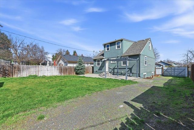 5023 N. HOWARD St, Spokane, WA 99205