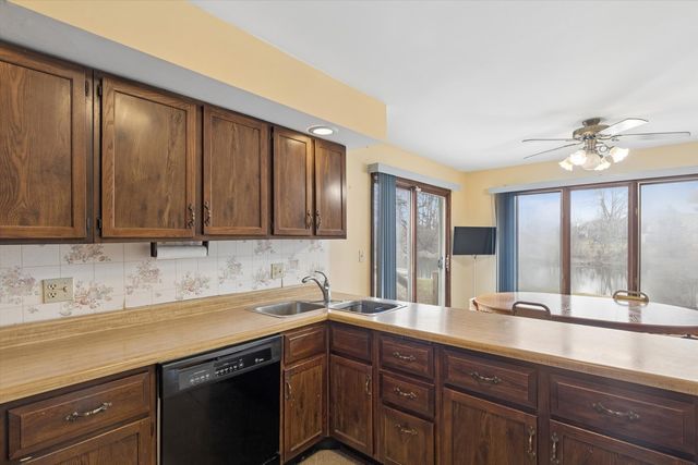 7517 Pheasant Drive, Lakewood, IL 60014