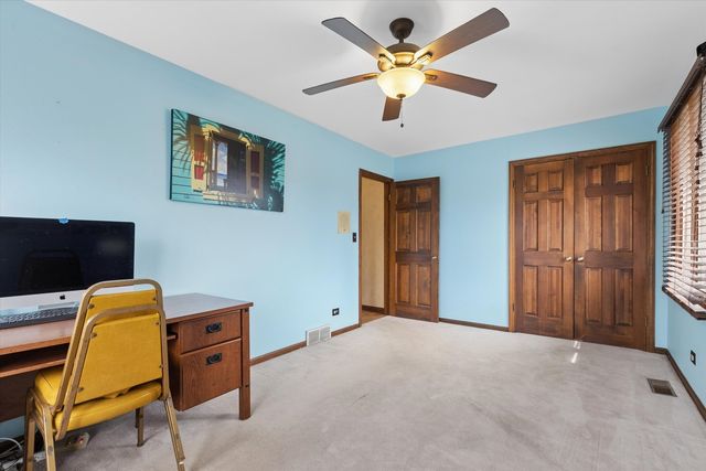 7517 Pheasant Drive, Lakewood, IL 60014