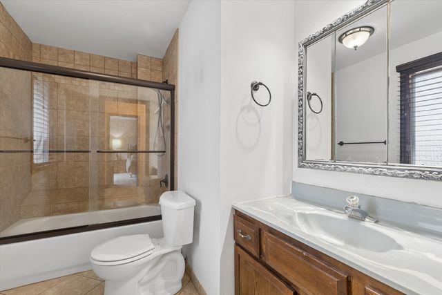 7517 Pheasant Drive, Lakewood, IL 60014